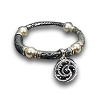 File:Lunar Conjunction Necklace.webp